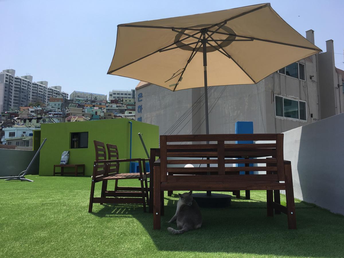 Busan Backpackers Екстер'єр фото