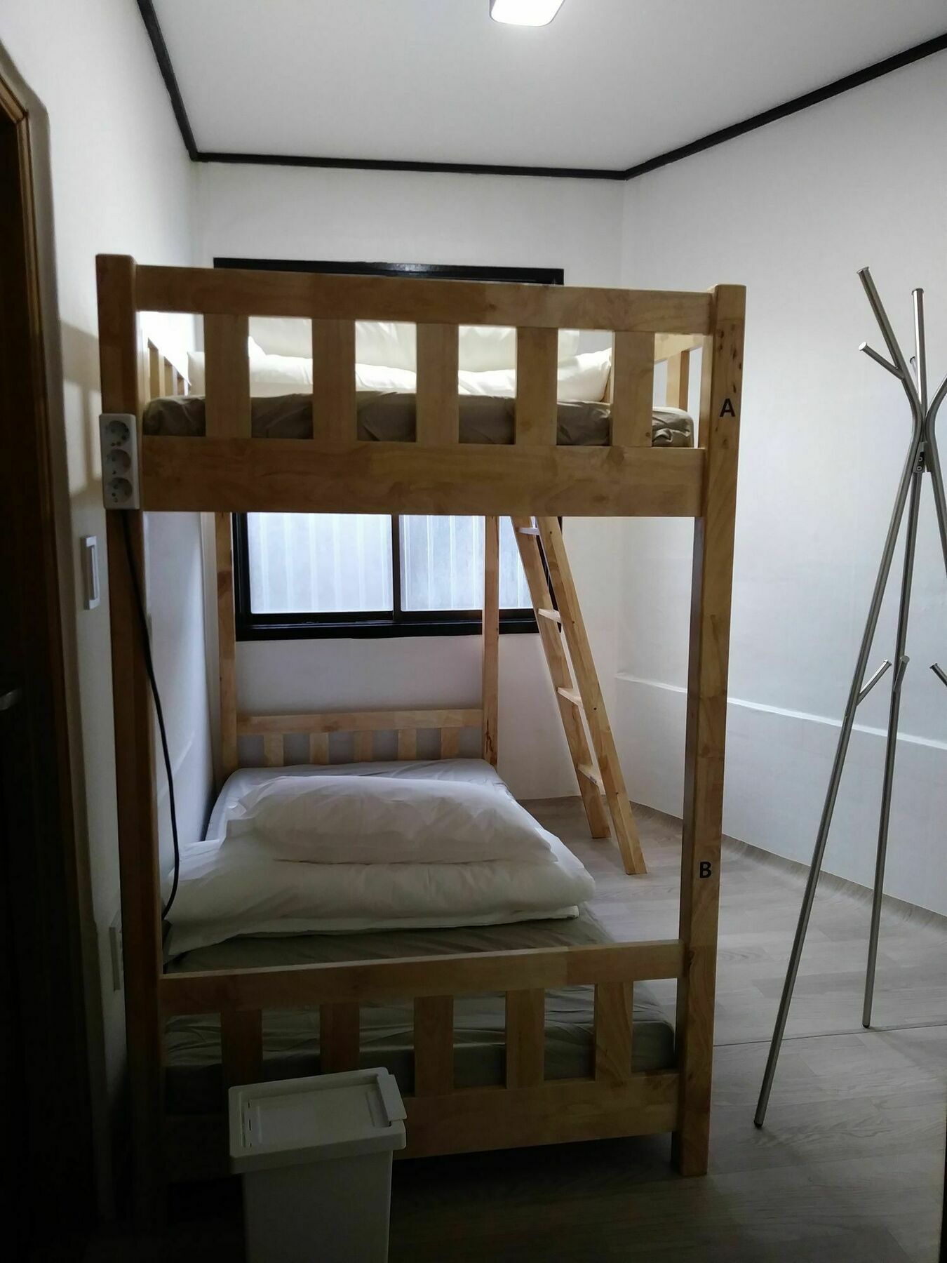 Busan Backpackers Екстер'єр фото