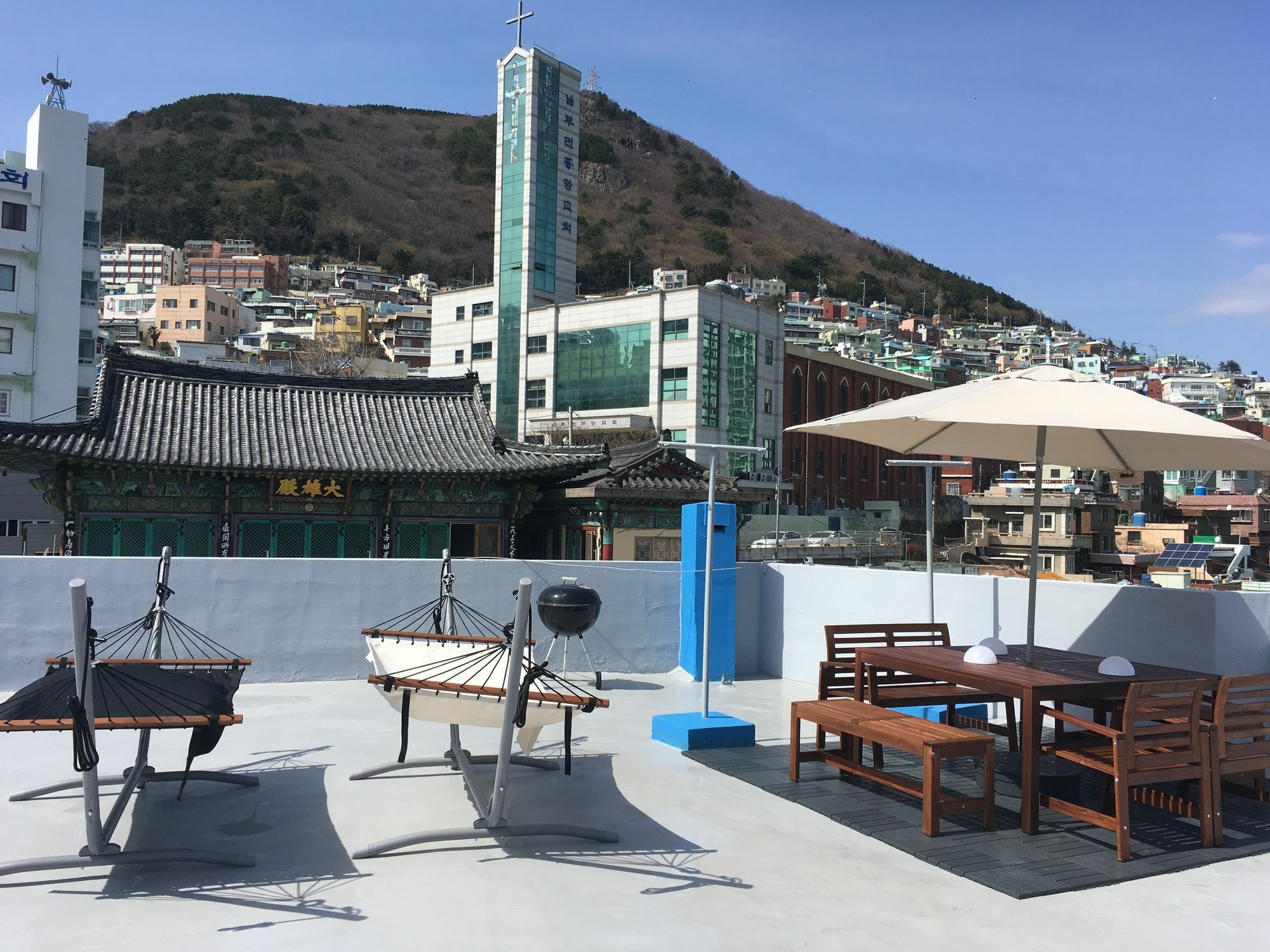 Busan Backpackers Екстер'єр фото