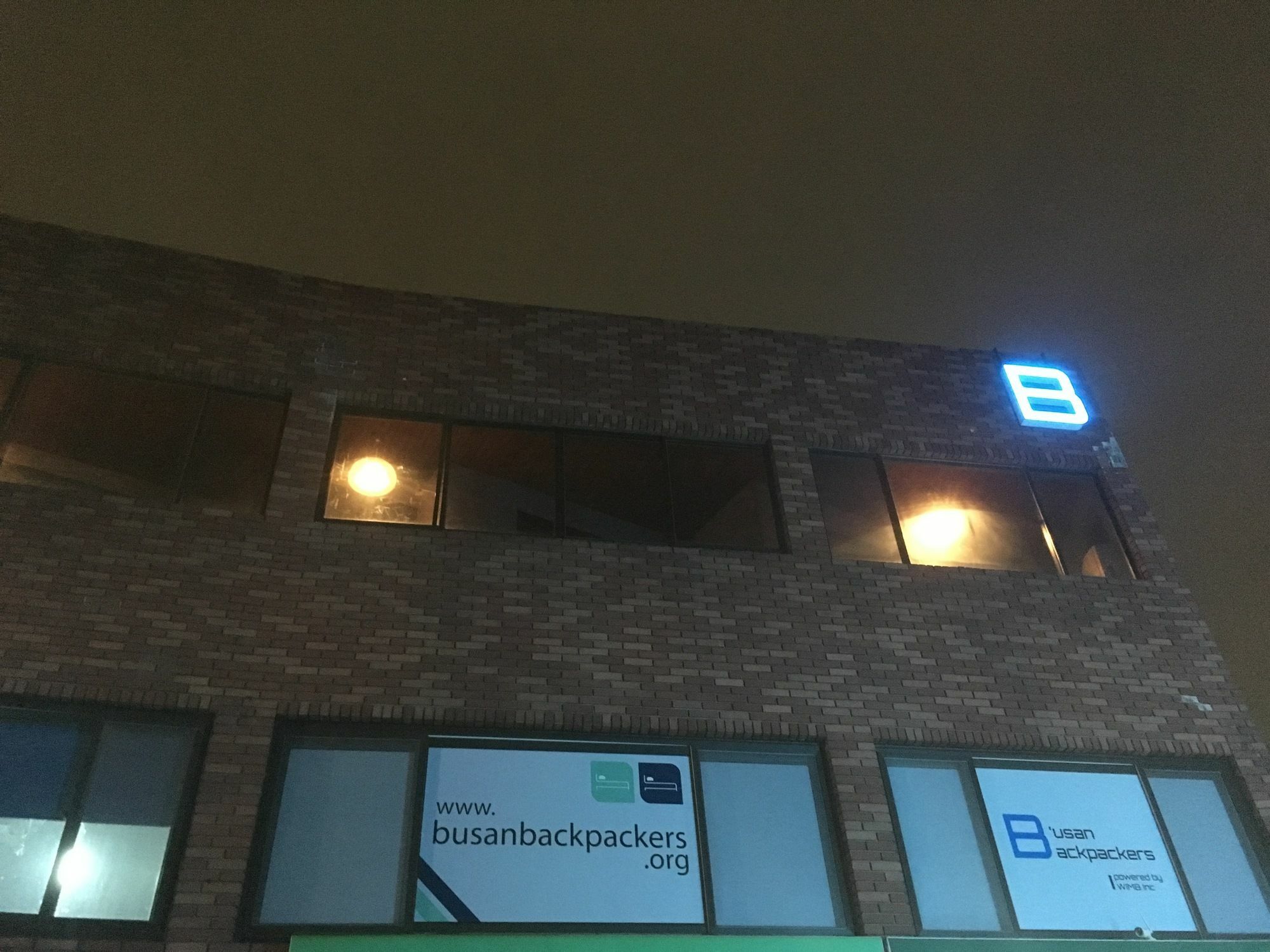 Busan Backpackers Екстер'єр фото